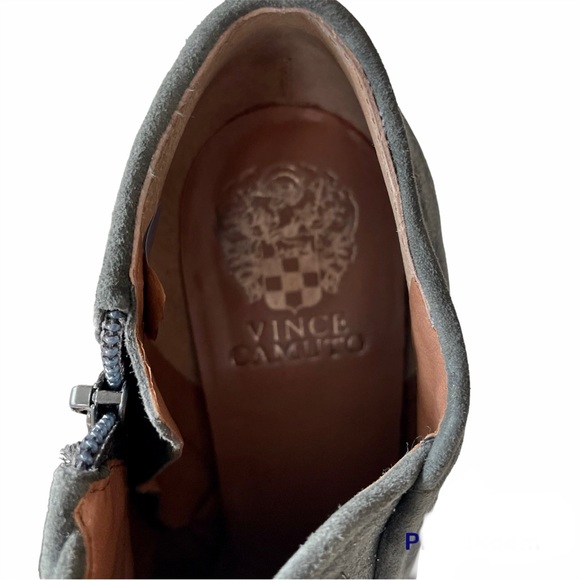 🌸 Vince Camuto suede booties - Picture 7 of 11